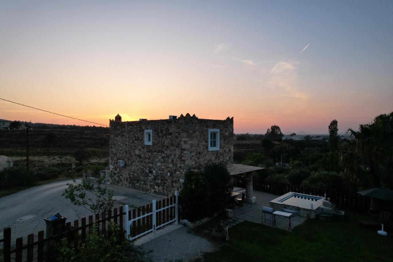 Traditional Kos Villa With Swimming Pool, Lawn Yard And Bbq Екстер'єр фото
